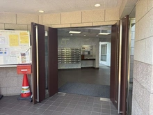 【東京都/府中市押立町】コープ府中武蔵野台1号棟 エントランス