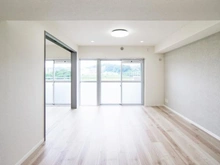【東京都/府中市是政】府中多摩川通り住宅2号棟 リビング・ダイニング