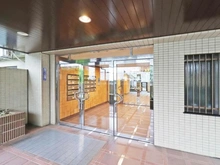 【神奈川県/横浜市鶴見区朝日町】鶴見シティハイツ エントランス