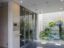 【東京都/府中市是政】ルイシャトレ府中是政 エントランス