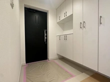 【東京都/府中市若松町】グランヒルズ東府中フォルトナード 玄関