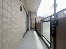 【東京都/稲城市東長沼】稲城ガーデニア弐番館 バルコニー
