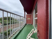 【神奈川県/横浜市栄区長沼町】恒陽戸塚マンション バルコニー