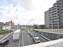 【神奈川県/横浜市戸塚区戸塚町】ライオンズガーデンヒルズ戸塚 前面道路