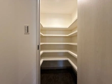 【神奈川県/横浜市戸塚区平戸町】シティウィンズ東戸塚エアステージ シューズインクローゼット