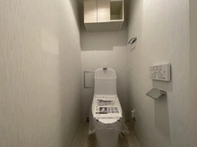 【神奈川県/横浜市旭区市沢町】フローレンスパレス左近山 トイレ