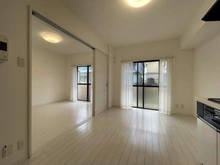 【神奈川県/横浜市旭区市沢町】フローレンスパレス左近山 ダイニングキッチン：左　洋室