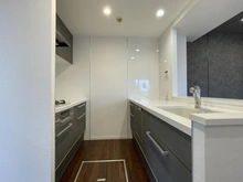 【神奈川県/横浜市戸塚区上矢部町】ラムーナ横浜戸塚 スカイリッジ　F棟 キッチン