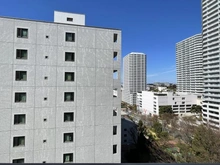 【神奈川県/横浜市戸塚区品濃町】ニューシティ東戸塚 東の街四号館 眺望：バルコニーから