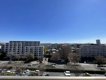 【神奈川県/横浜市戸塚区品濃町】ニューシティ東戸塚 東の街四号館 眺望：バルコニーから