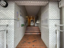 【神奈川県/横浜市戸塚区品濃町】ニューシティ東戸塚 東の街四号館 エントランス