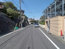 【神奈川県/横浜市戸塚区戸塚町】グランシティユーロコート戸塚 前面道路