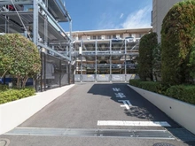 【神奈川県/横浜市戸塚区戸塚町】グランシティユーロコート戸塚 駐車場