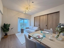 【神奈川県/横浜市戸塚区深谷町】市ドリームハイツ 四号棟 リビング・ダイニング：右　洋室