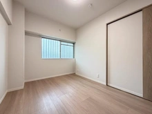 【神奈川県/横浜市戸塚区深谷町】市ドリームハイツ 四号棟 洋室：約5.6帖