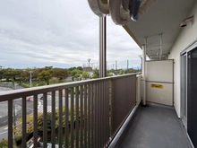 【神奈川県/横浜市戸塚区深谷町】市ドリームハイツ 四号棟 バルコニー