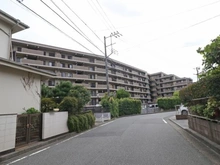 【神奈川県/横浜市戸塚区上矢部町】グランガーデン東戸塚 前面道路