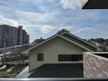 【神奈川県/横浜市戸塚区汲沢町】戸塚西パークホームズ 四番館 眺望：LDK側　バルコニーから　