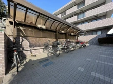 【神奈川県/横浜市戸塚区汲沢町】戸塚西パークホームズ 四番館 バイク置き場・自転車置き場