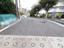 【神奈川県/横浜市戸塚区戸塚町】ベルシャトウ戸塚 弐番館 前面道路