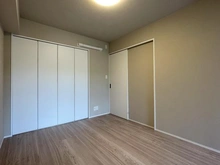 【神奈川県/横浜市戸塚区上倉田町】ライオンズガーデンシティ戸塚 洋室：約5.5帖