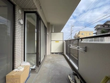 【神奈川県/横浜市戸塚区矢部町】戸塚西パーク・ホームズ壱番館  バルコニー：リフォーム中(2026年1月13日完了予定)