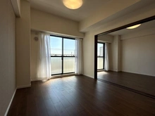 【神奈川県/横浜市戸塚区平戸】アークハイム東戸塚 リビング・ダイニング