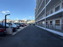 【神奈川県/横浜市戸塚区平戸】アークハイム東戸塚 駐車場