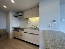 【神奈川県/横浜市戸塚区戸塚町】ブランズ戸塚 キッチン