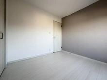 【神奈川県/横浜市戸塚区原宿】コスモ戸塚ルミネンス 洋室：約5.5帖