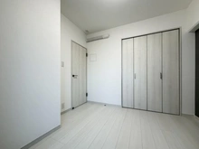 【神奈川県/横浜市戸塚区原宿】コスモ戸塚ルミネンス 洋室：約5.4帖