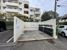 【神奈川県/横浜市戸塚区上柏尾町】東戸塚グリーンハイツ ゴミ置場