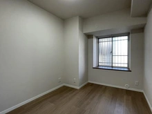 【神奈川県/横浜市戸塚区上矢部町】モアコート戸塚 洋室：約5.4帖