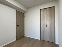 【神奈川県/横浜市戸塚区上矢部町】モアコート戸塚 洋室：約5.4帖