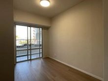 【神奈川県/横浜市戸塚区上矢部町】モアコート戸塚 洋室：約4.1帖