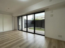 【神奈川県/横浜市戸塚区戸塚町】ザ・レジデンス戸塚 リビング・ダイニング