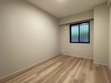 【神奈川県/横浜市戸塚区戸塚町】ザ・レジデンス戸塚 洋室