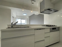 【神奈川県/横浜市戸塚区上矢部町】ベルメゾン東戸塚 キッチン