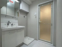 【神奈川県/横浜市戸塚区上矢部町】ベルメゾン東戸塚 洗面所