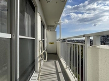 【神奈川県/横浜市戸塚区上矢部町】ベルメゾン東戸塚 バルコニー