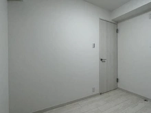 【神奈川県/横浜市戸塚区上矢部町】ベルメゾン東戸塚 洋室：約4.6帖