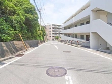 【神奈川県/横浜市戸塚区上矢部町】ベルメゾン東戸塚 前面道路