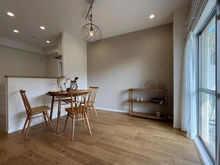 【神奈川県/横浜市戸塚区平戸】シャルム東戸塚 ダイニングキッチン：※家具調度品等は販売価格に含まれません。