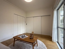 【神奈川県/横浜市戸塚区平戸】シャルム東戸塚 洋室：約6.4帖