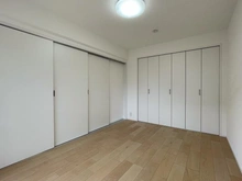 【神奈川県/横浜市港南区日野南】港南台パーク・ホームズ 洋室：約6.7帖