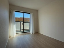 【神奈川県/横浜市戸塚区秋葉町】コスモ東戸塚リブレ 洋室：約6帖