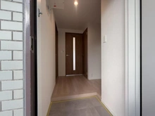 【神奈川県/横浜市戸塚区秋葉町】コスモ東戸塚リブレ 玄関