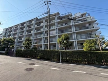 【神奈川県/横浜市戸塚区上矢部町】戸塚グリーンヒル C棟 外観