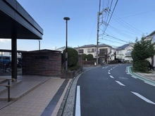 【神奈川県/横浜市戸塚区上矢部町】戸塚グリーンヒル C棟 前面道路