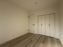 【神奈川県/横浜市港南区港南】上大岡フラワーマンション 第6 洋室：約6帖